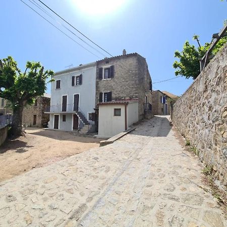Maison De Vacances Renno Exterior photo
